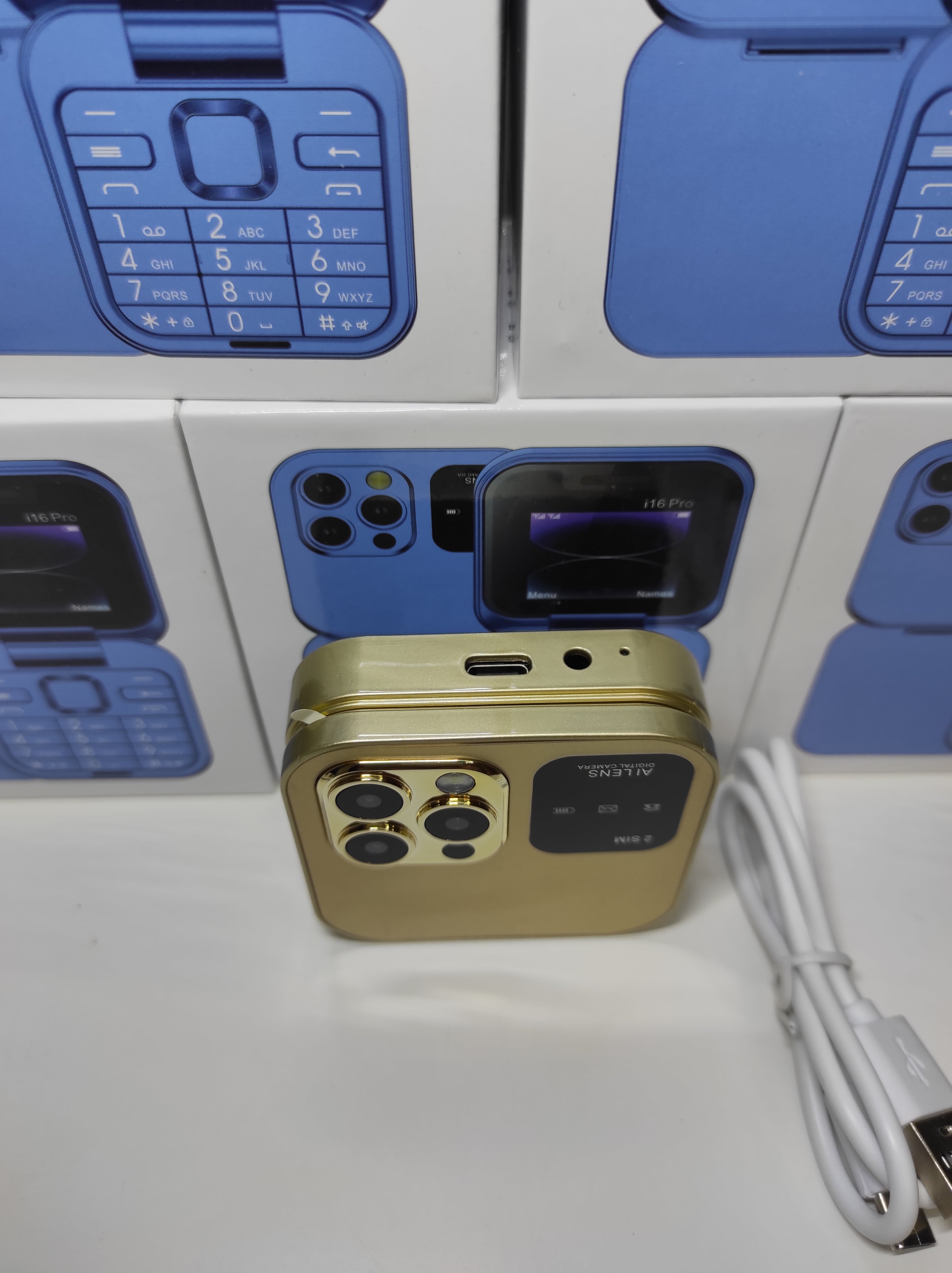 Teléfono plegable con doble pantalla  i16 Pro